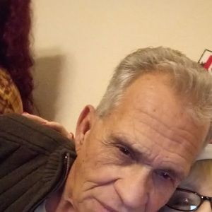 Meet your Posher, Maxine